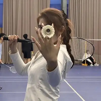 龙伟致